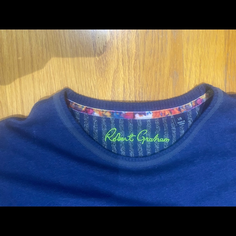 Robert Graham long sleeve mens crew neck size L